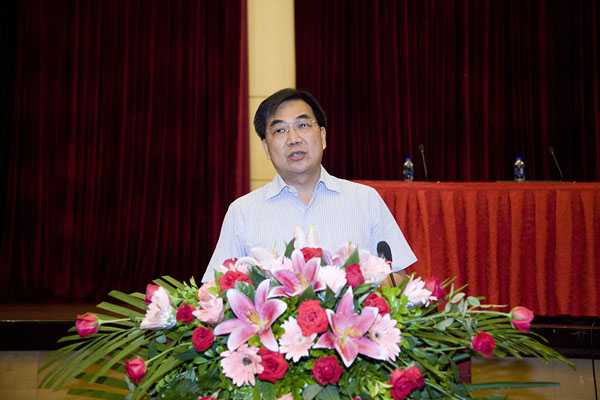 广药集团总经理陈矛做开班动员讲话