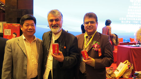 著名社会活动家华赞先生表示最喜欢的中国饮料品牌正是王老吉