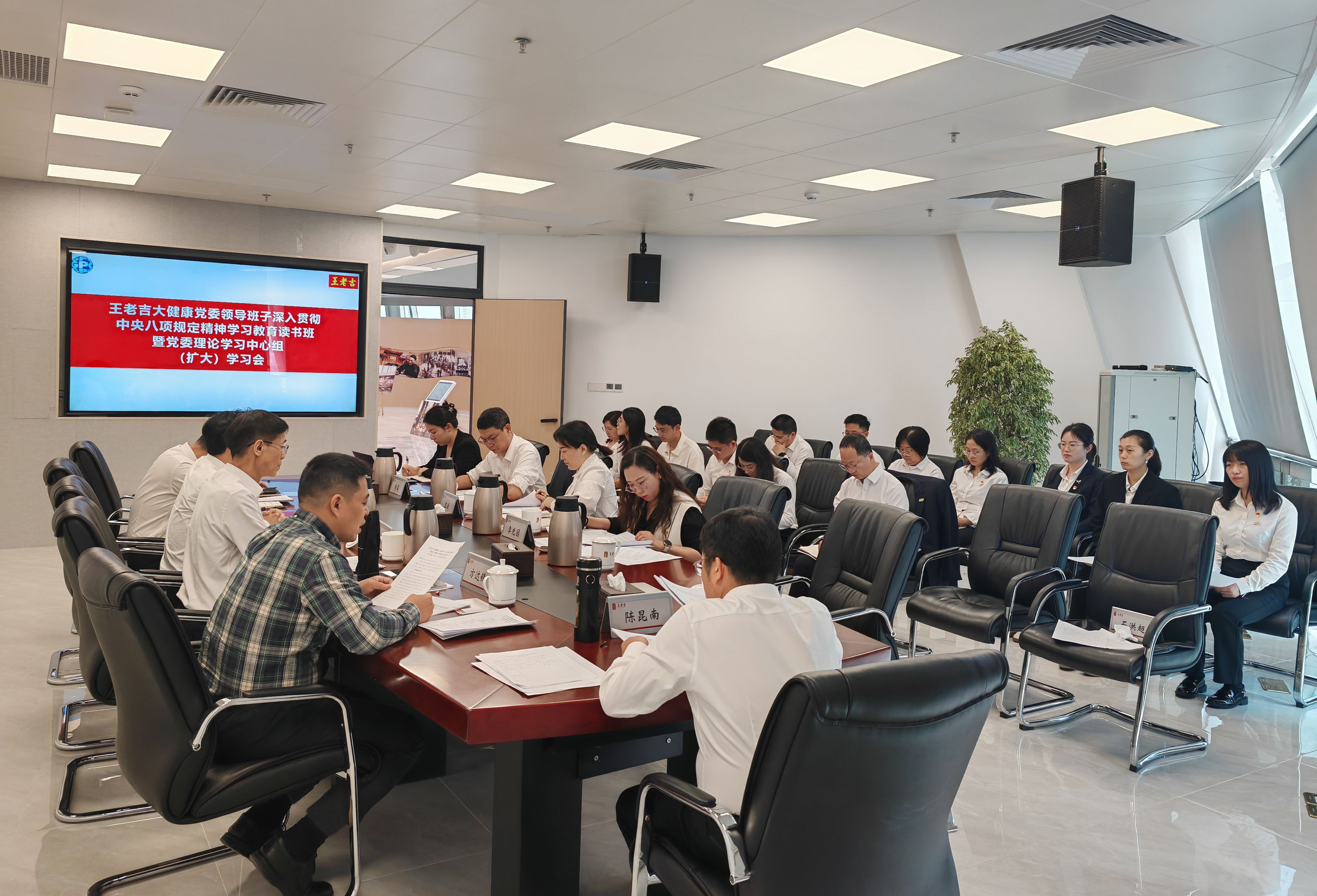 cdd789edf2cc137c6a106adcfdb7c58(1)